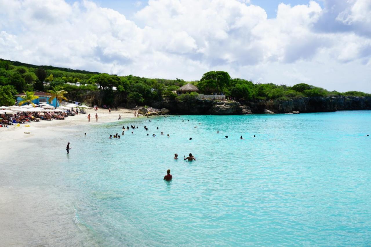 ホテル Boca Simon Vacation Curacao ウィレムスタッド エクステリア 写真