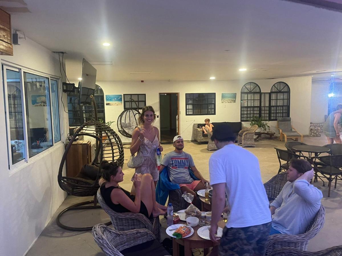 ホテル Boca Simon Vacation Curacao ウィレムスタッド エクステリア 写真