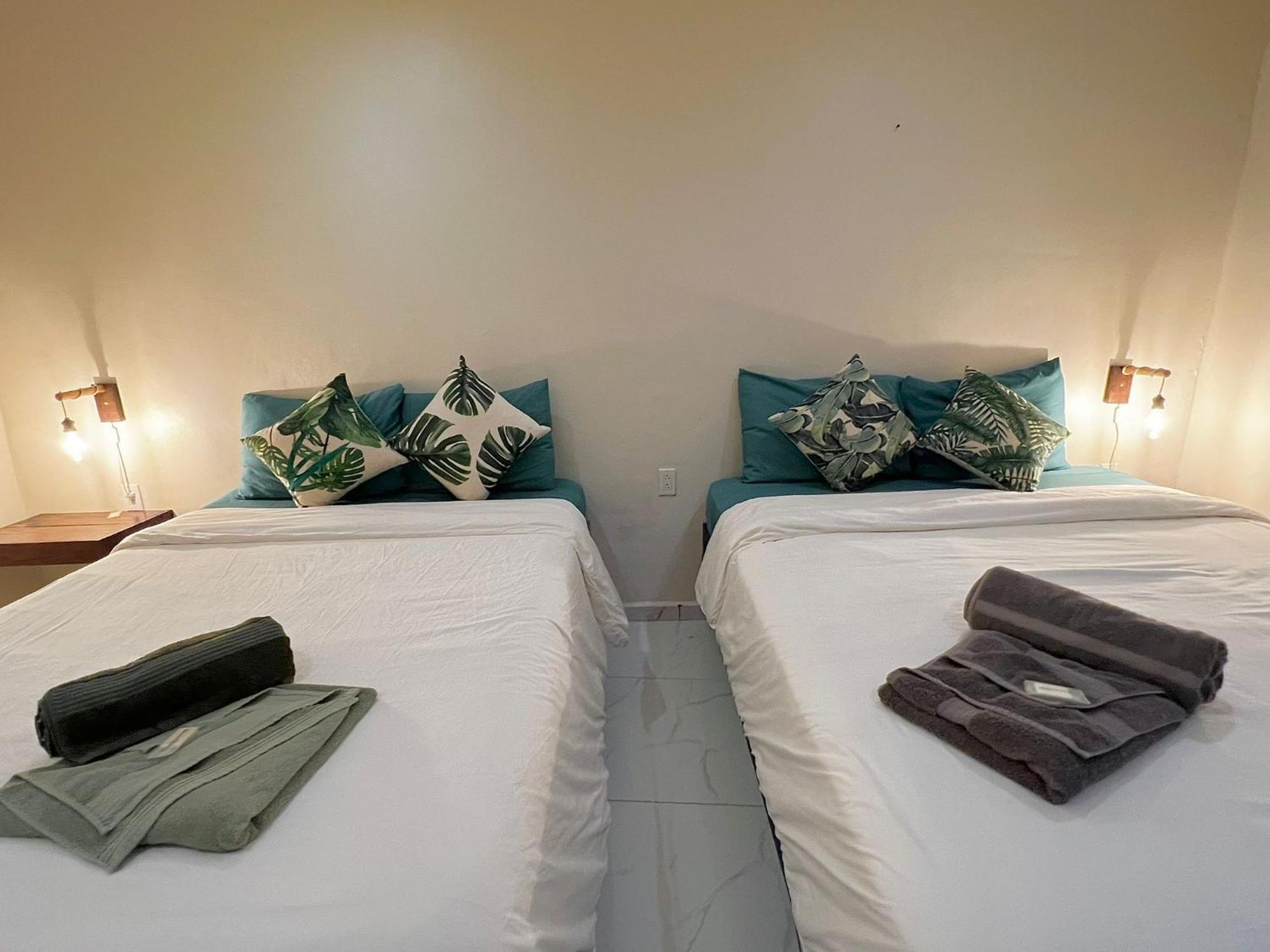 ホテル Boca Simon Vacation Curacao ウィレムスタッド エクステリア 写真