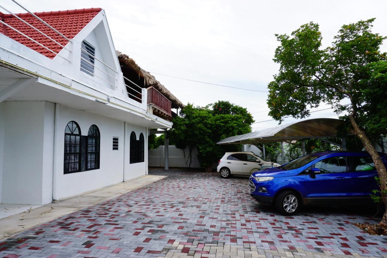 ホテル Boca Simon Vacation Curacao ウィレムスタッド エクステリア 写真